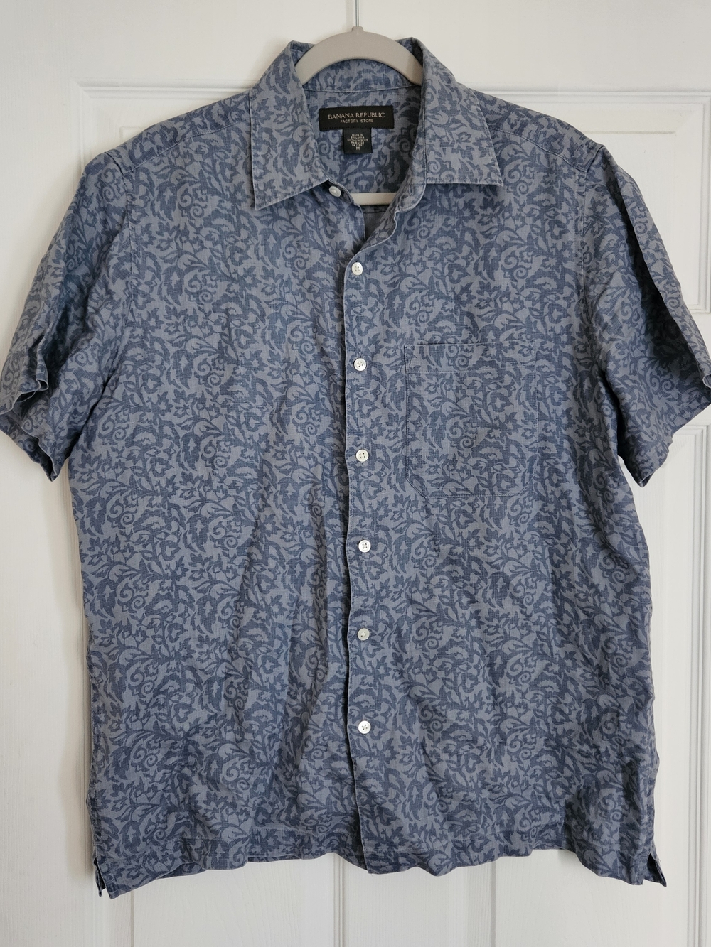 Banana Republic Blue Floral Print Short Sleeve Button Shirt Mens Medium